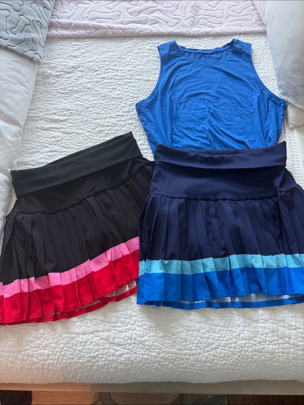 Women’s Pleated Colorblock Tennis Skirt - Black with Pink & Red Trim
